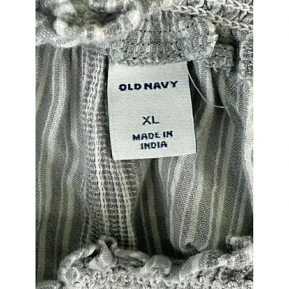 old navy short sleeve pin stripe women's blouse XL - Picture 4 of 5